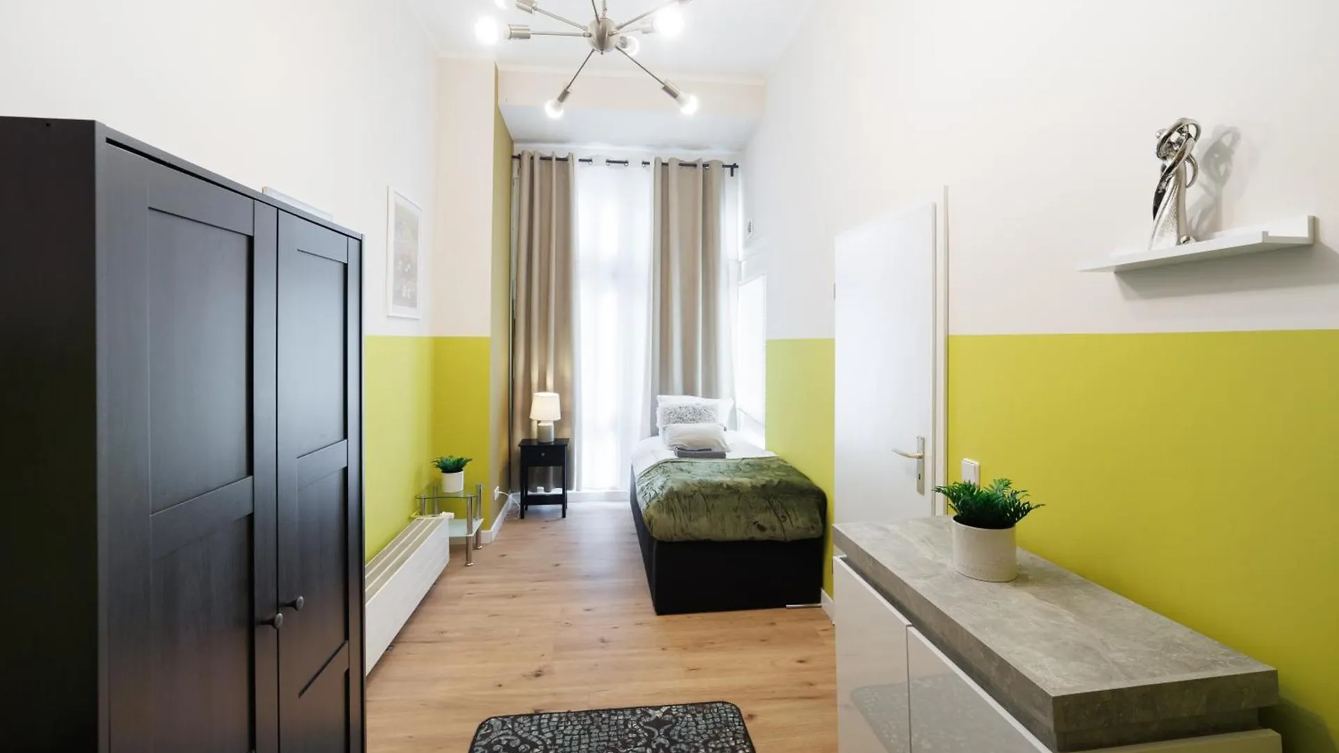 Apartment Stylish 4Rooms Flat Am Adenauerplatz 8 Personen Kurfuerstendamm Berlin